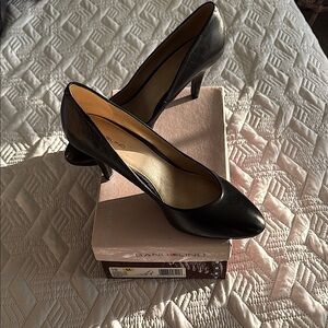 Bandolino Women's Black Pumps